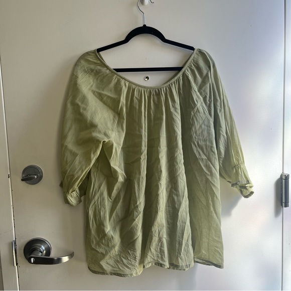 Tunic - Picture 2 of 3